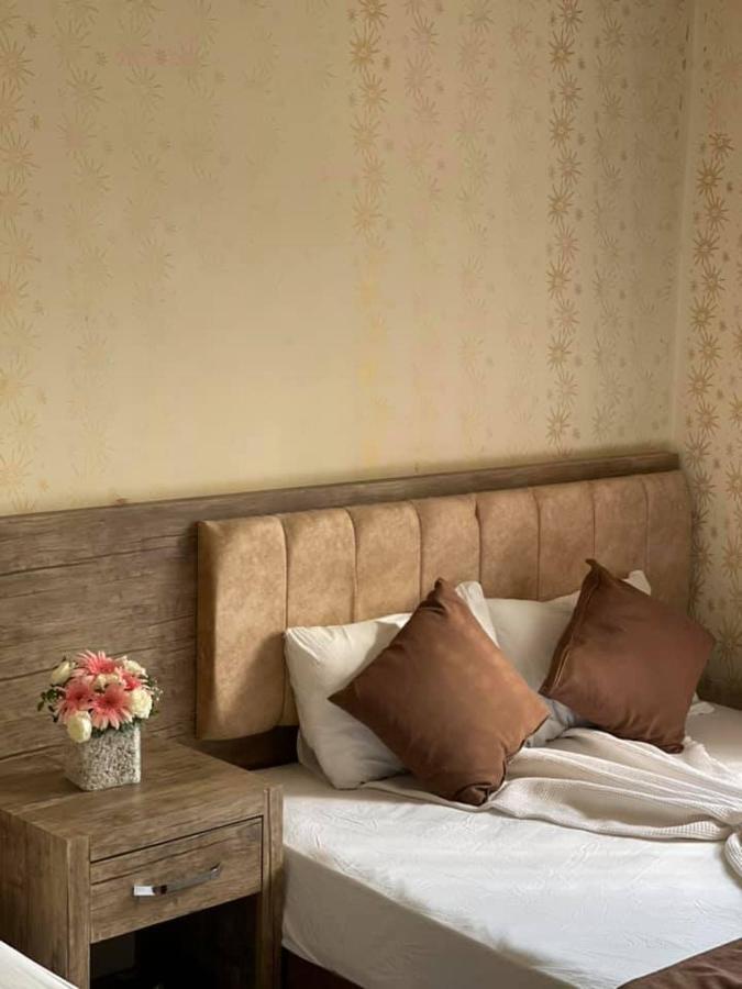 Oezguer Hotel Анталья Экстерьер фото